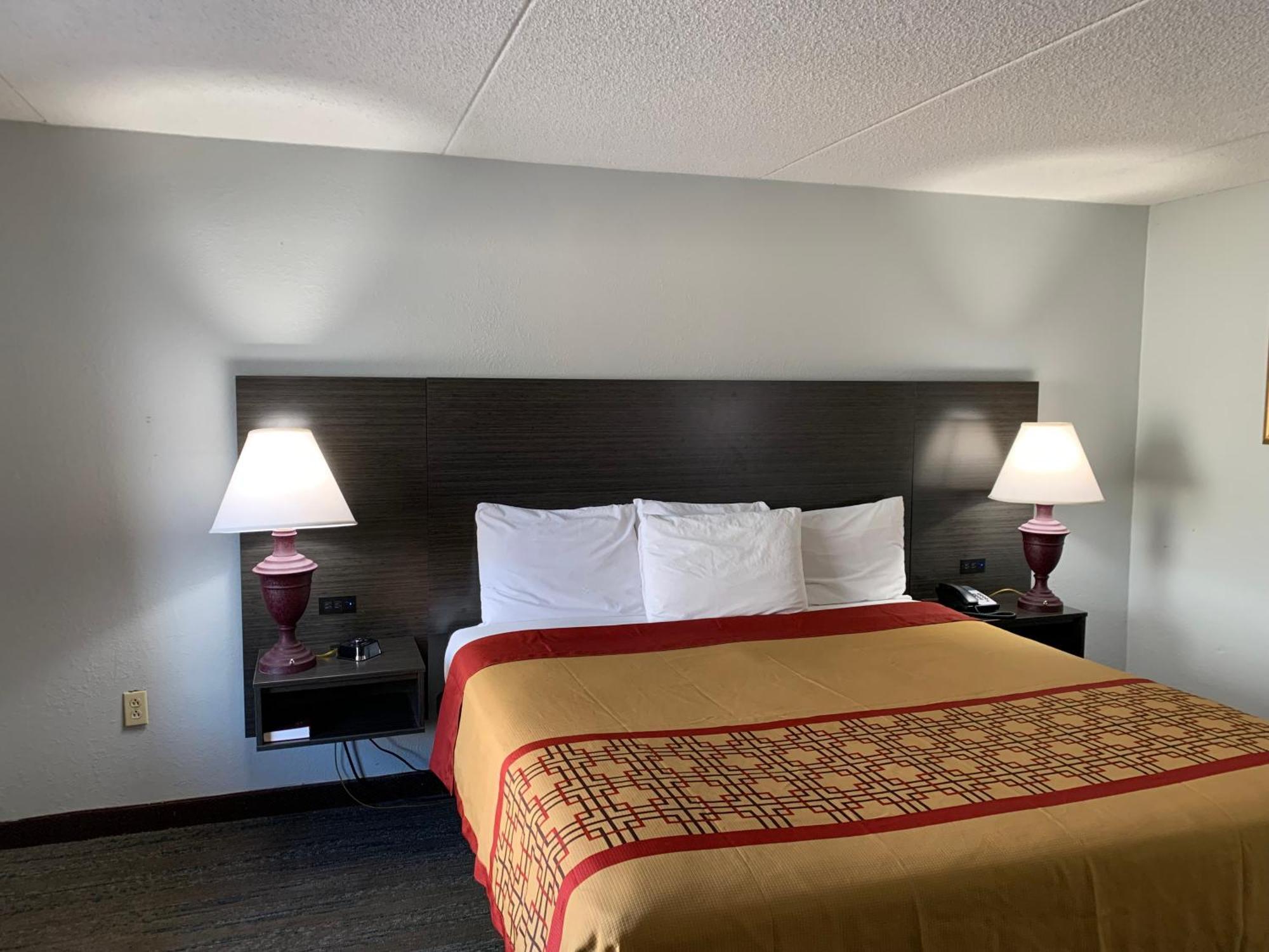 Pigeon Forge Parkway Inn Zewnętrze zdjęcie